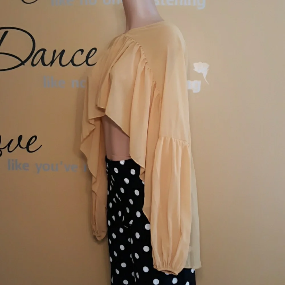 Mustard Ruffle High-Low V-Neck Blouse - Women's - Picture 6 of 6